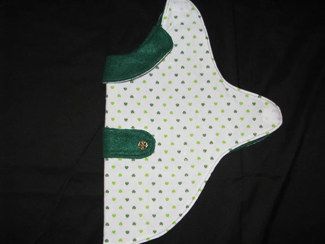Green and White Shamrocks — new coat view